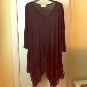 3/4 Sleeve Flowy Top